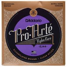 Corzi chitara clasica D'Addario EJ44